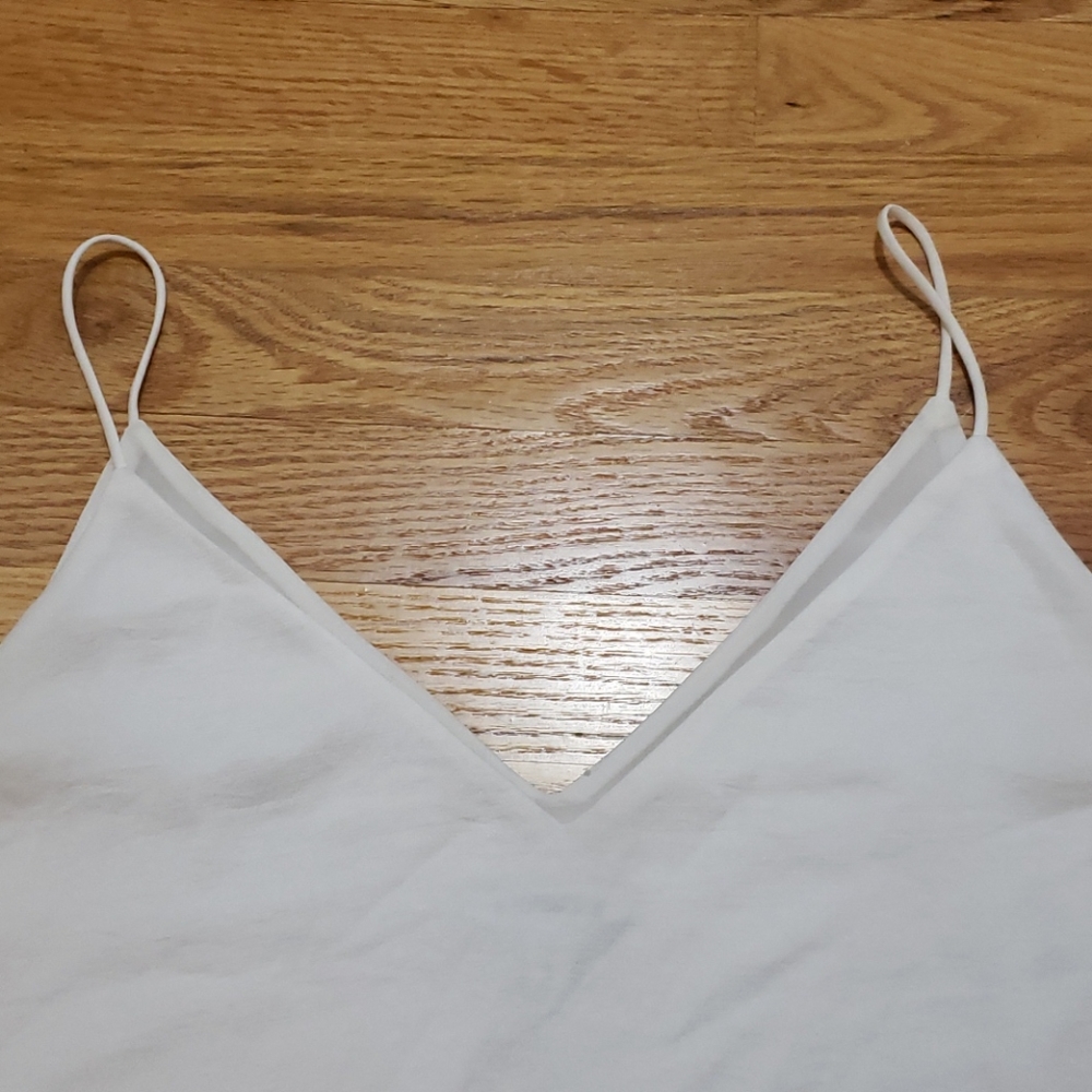 Express Tank Top - Picture 2 of 5